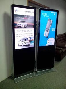 42寸苹果款落地广告机 安全防护与美观设计兼具的商用显示解决方案